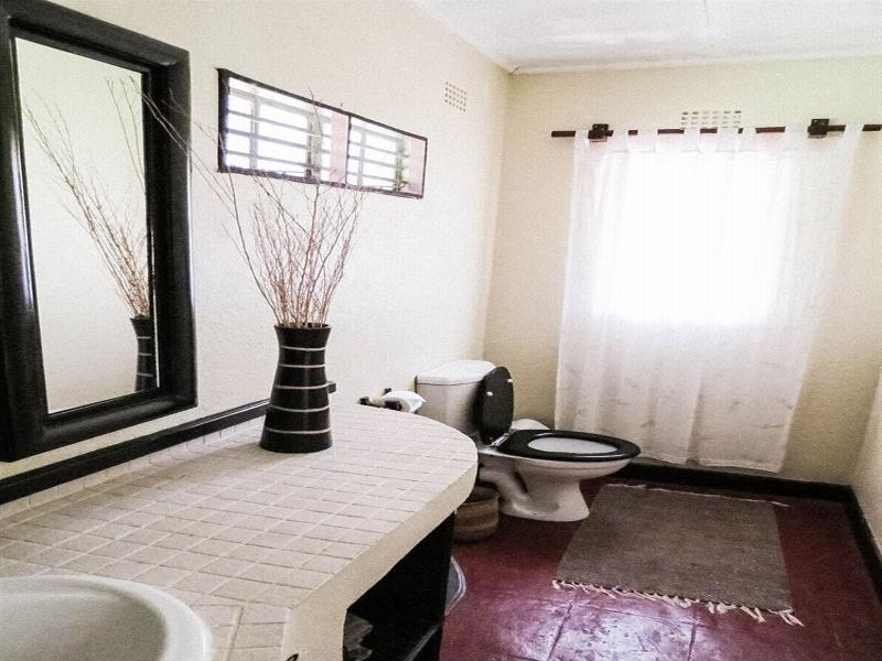 فندق Woodlands ليلونغوي المظهر الخارجي الصورة